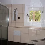 木屋 Monika *