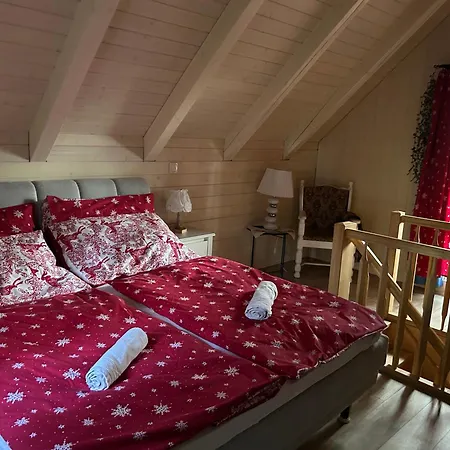 Alpesi faház Monika Hrubá Skála